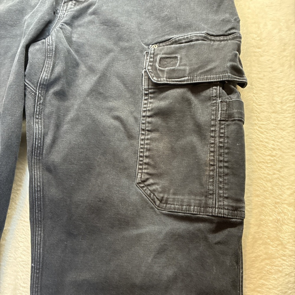 Duluth Trading Flex Fire Hose Cargo Pant Mens Tag-40x32 Fits-38x29 Black Utility - Picture 5 of 16